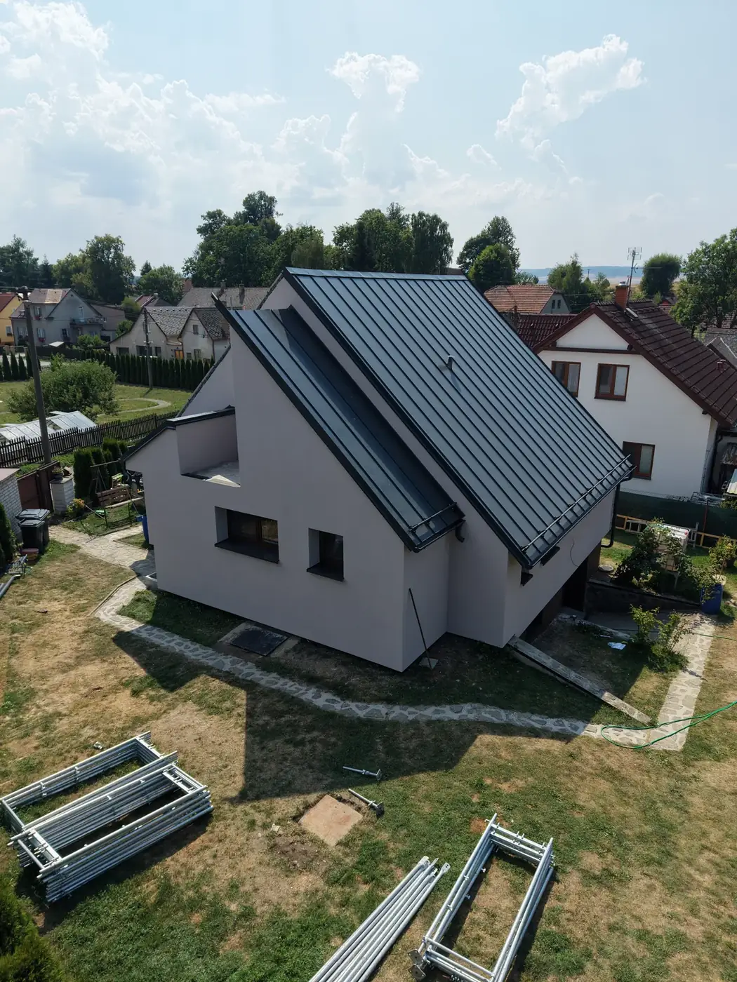 Nová fasáda rodinného domu v Hradci nad Svitavou z ptačí perspektivy